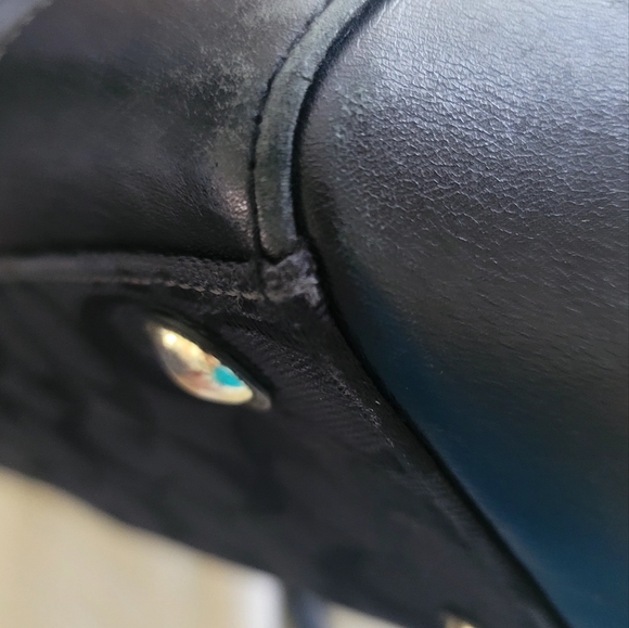 COACH Monogram Canvas Signature Logo Shoulder/ Handbag - Picture 11 of 16